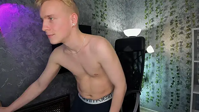 AlexxSweet online show from January 2025 10:10:02 AM