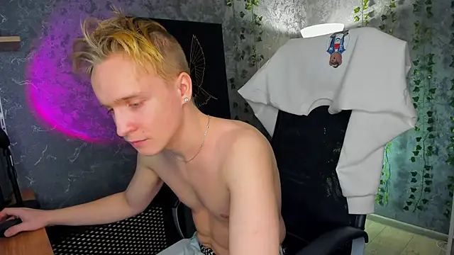 AlexxSweet online show from January 2025 08:55:01 AM