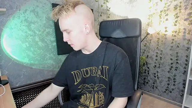 AlexxSweet online show from January 2025 09:37:02 AM