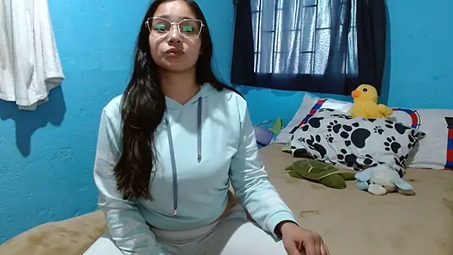 clarisse69 online show from February 2025 09:07:02 PM