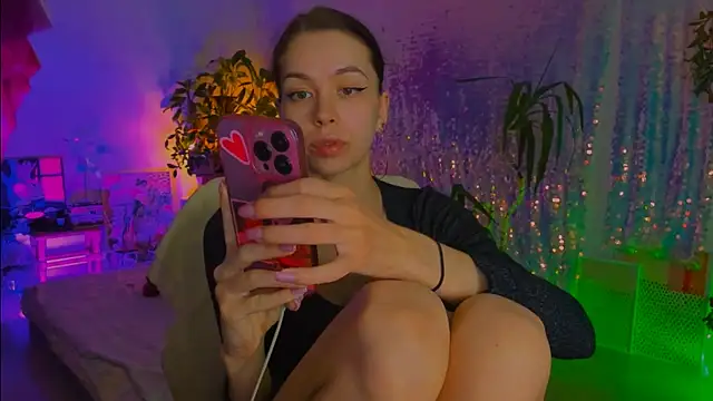 poli   online show from March 2026 06:11:01 PM