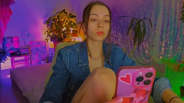 poli   online show from March 2026 05:17:01 PM