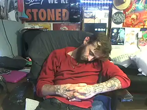 CloudDadddyyy420 online show from February 2025 08:44:01 PM