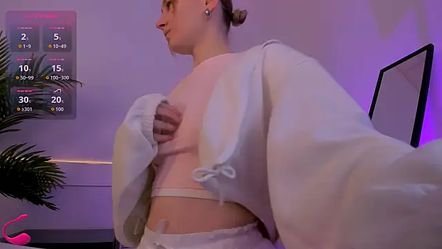 Jess Anders  online show from November 2025 08:03:02 AM