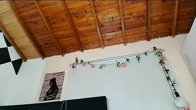 ximtia xs online show from March 2025 05:28:02 PM