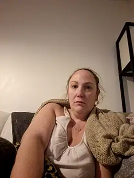 Wisie Cutie online show from December 2024 10:47:02 PM