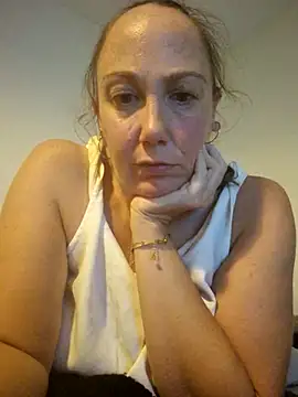 Wisie Cutie online show from September 2025 11:32:02 PM