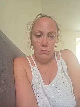 Snapshot of Wisie_Cutie chatting on July 2026 07:46:01 AM Wisie Cutie online show from July 2026 07:46:01 AM