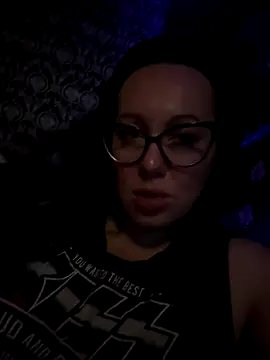 AnnaAnn online show from September 2025 03:32:01 AM