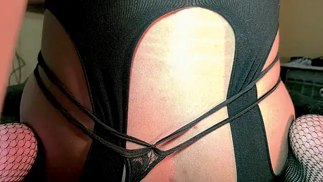 SEXYTRAV18 online show from February 2026 02:48:01 AM