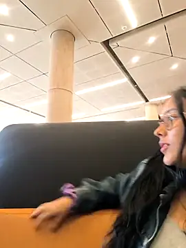 Annya-sweet online show from November 2025 03:12:02 PM