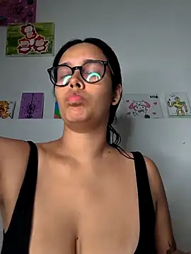 Annya-sweet online show from March 2026 06:07:02 PM