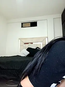 yesik beltran online show from December 2024 09:53:02 AM