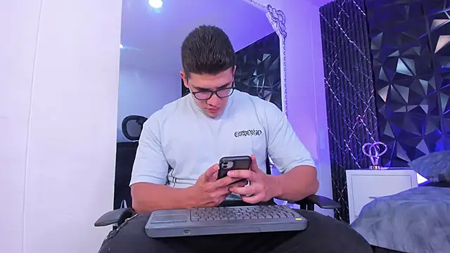 JeffDaltton online show from December 2025 08:14:02 PM