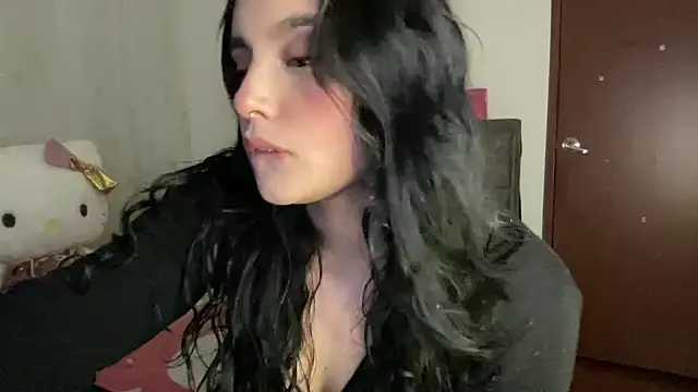 Snapshot of salome_polaniiee chatting on May 2026 05:04:01 AM salome polaniiee online show from May 2026 05:04:01 AM