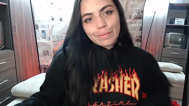 i am nina  online show from January 2026 12:46:01 AM