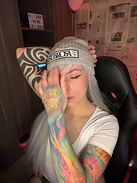 i am nina  online show from March 2026 03:12:01 AM