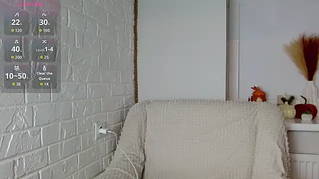 SayMeow  online show from September 2025 09:51:01 PM