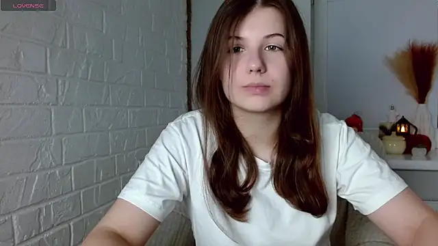 SayMeow  online show from October 2025 05:39:02 AM