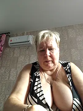 EffectFiona online show from November 2025 04:58:02 AM