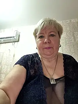 EffectFiona online show from January 2026 10:34:01 PM