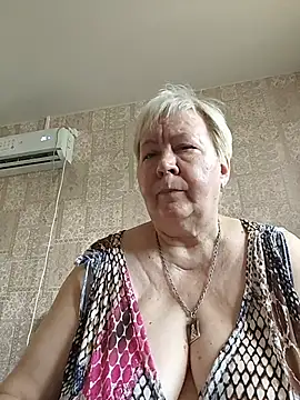 EffectFiona online show from July 2026 12:53:01 PM
