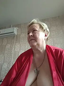 EffectFiona online show from July 2026 03:18:01 PM