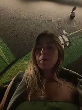 Gipoltergeist online show from October 2025 03:34:01 AM