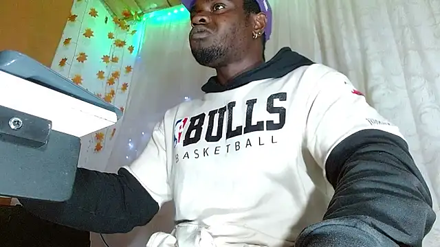 angel bonbom online show from January 2026 12:25:02 AM