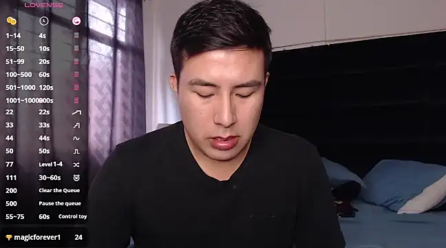 andrewmhilton  online show from March 2025 09:18:02 PM