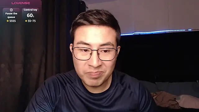 andrewmhilton  online show from February 2026 06:17:02 AM