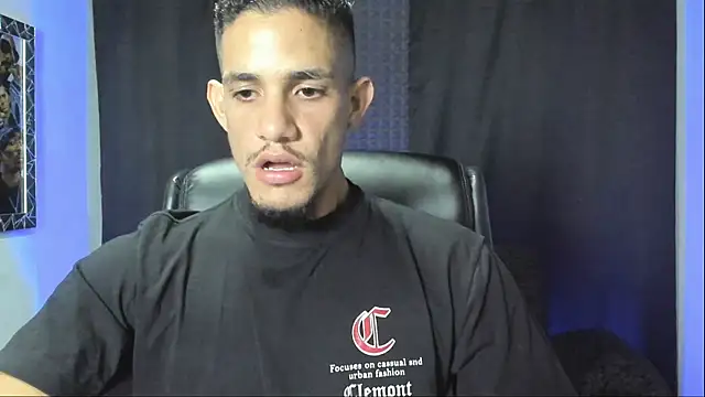 jhonnysnow17 online show from April 2026 01:25:01 AM