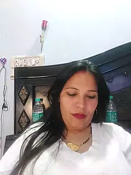 Poojabhabi101 online show from February 2025 12:04:02 PM