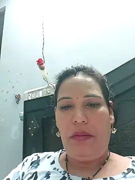 Poojabhabi101 online show from October 2025 06:58:02 AM