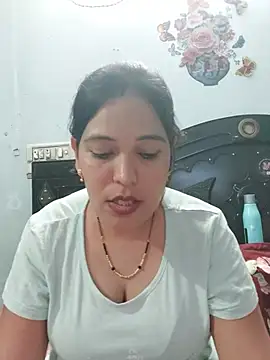 Snapshot of Poojabhabi101 chatting on June 2026 08:23:02 AM Poojabhabi101 online show from June 2026 08:23:02 AM