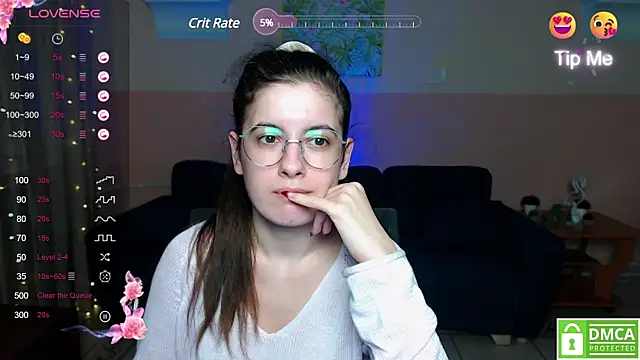 Snapshot of Aminabeatris chatting on January 2025 03:39:02 PM Aminabeatris online show from January 2025 03:39:02 PM