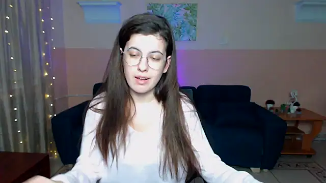 Snapshot of Aminabeatris chatting on February 2025 12:37:01 PM Aminabeatris online show from February 2025 12:37:01 PM