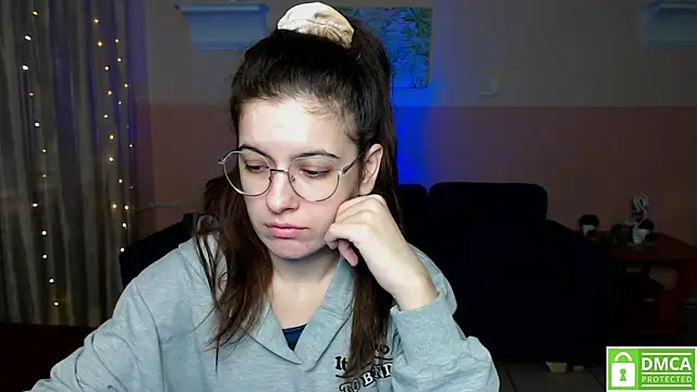 Snapshot of Aminabeatris chatting on February 2025 06:31:01 AM Aminabeatris online show from February 2025 06:31:01 AM