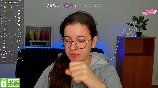 Snapshot of Aminabeatris chatting on February 2025 03:30:02 PM Aminabeatris online show from February 2025 03:30:02 PM