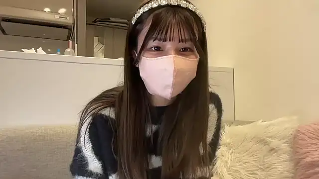 Snapshot of Ray-00 chatting on January 2025 02:07:01 PM Ray-00 online show from January 2025 02:07:01 PM