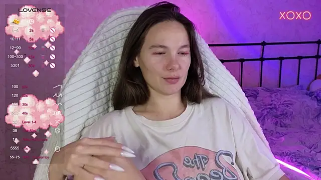 lil luna x online show from October 2025 08:50:01 PM