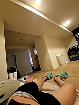 LiverandBrat77 online show from September 2025 12:33:02 AM