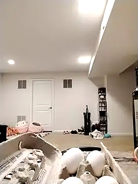 LiverandBrat77 online show from October 2025 08:22:02 PM