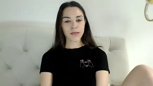 Mika Gold online show from April 2026 11:36:01 AM