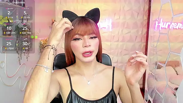 hurrencam online show from September 2025 01:03:01 PM