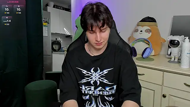 Vincent Strong online show from April 2026 09:36:02 AM