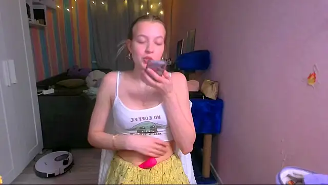   Aphrodita  wow   online show from December 2024 12:41:02 PM