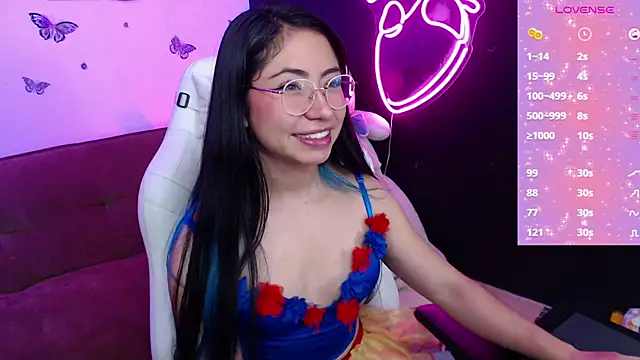 Snapshot of demyanderson_ chatting on February 2025 01:37:01 AM demyanderson online show from February 2025 01:37:01 AM