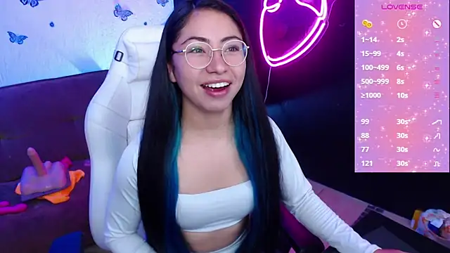 Snapshot of demyanderson_ chatting on March 2025 12:33:02 AM demyanderson online show from March 2025 12:33:02 AM