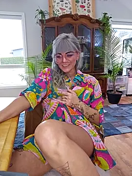 anyalikestosuck online show from January 2026 10:26:01 PM